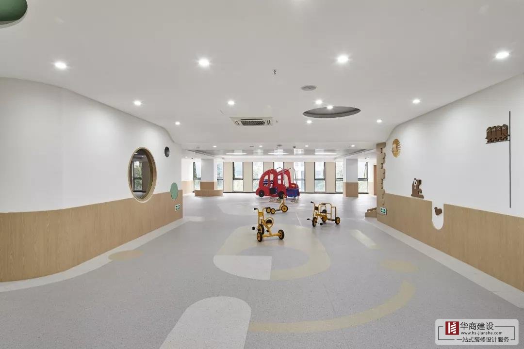 看完這些走心的幼兒園設(shè)計(jì)，感覺自己過了一個(gè)假的童年！