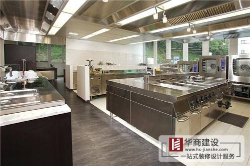 廣州餐飲飯店廚房在裝修設(shè)計(jì)時(shí)要注意事項(xiàng)有哪些？